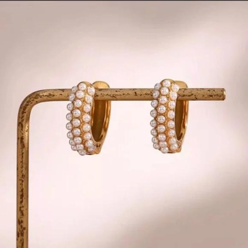 NEW PEARL 18K GOLD HOOP EARRINGS, NICE EARRINGS, CUTE EARRINGS - Picture 4 of 8